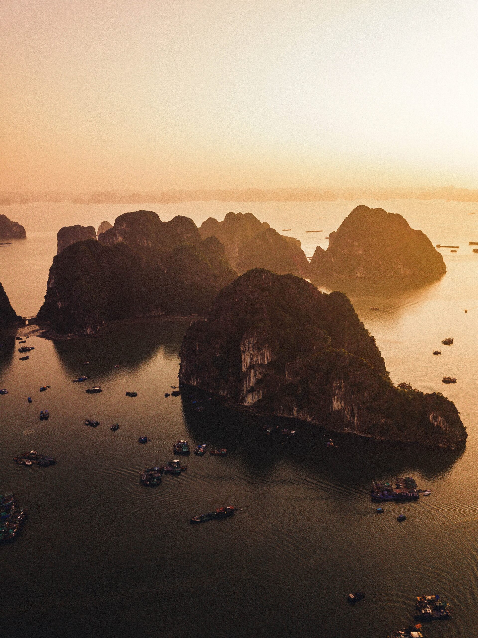 Cruise through Ha Long Bay
