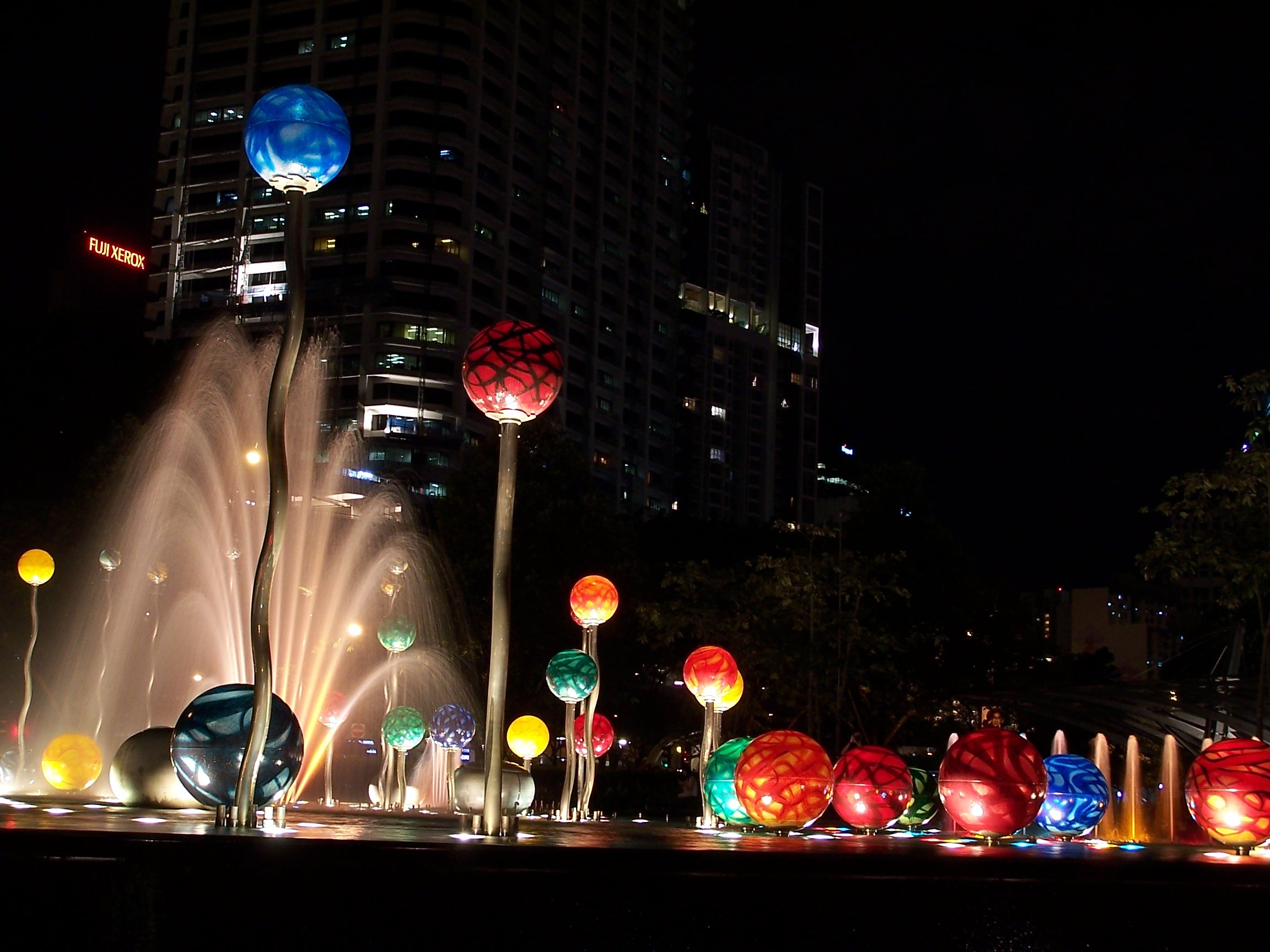 Singapore - Arts by night